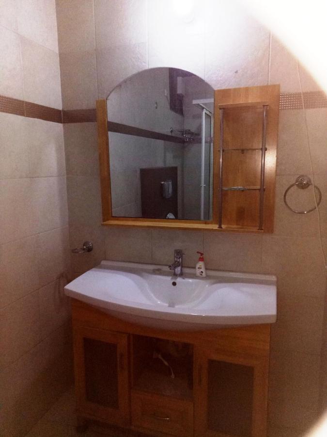 Hotel Livia Residency New Delhi Ngoại thất bức ảnh